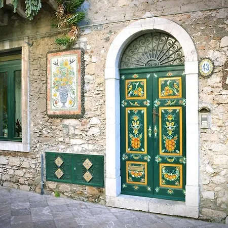 Apartment Casa Aragona In The Heart Of *